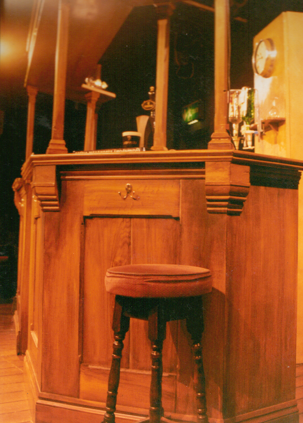 pub bar